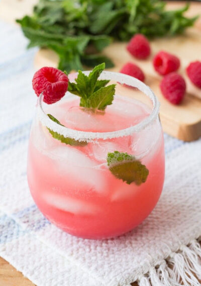 Sparkling Raspberry Lemonade