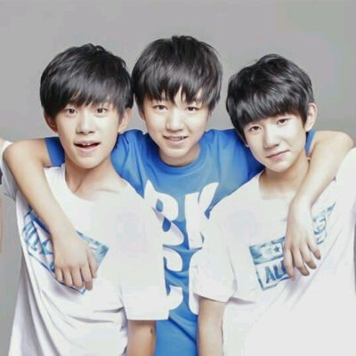 TFBOYS 王俊凯 王源 易烊千玺