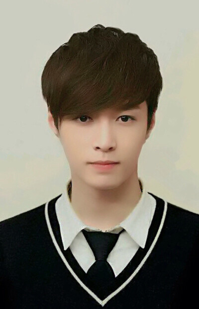 EXO 证件照 张艺兴 LAY 快把男朋友装进钱包里