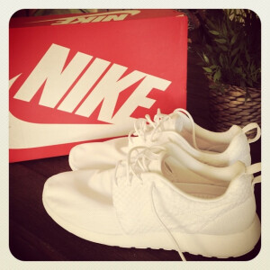 ▷跑鞋◁爱roshe run