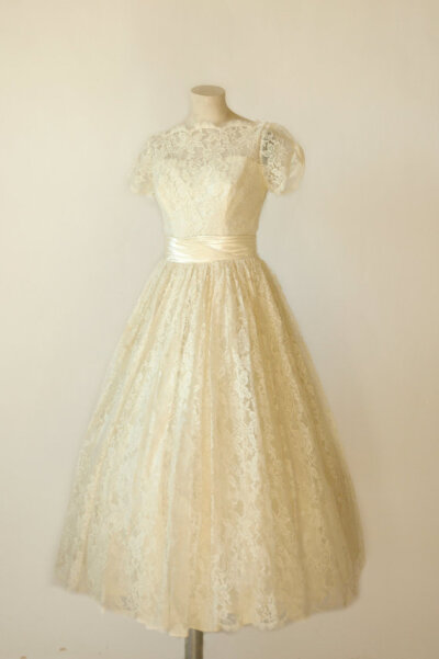 1950s Tea Length --- Vintage Lace Dress复古小礼裙。曦 @晨曦小径