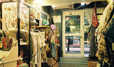 幻想着拥有一家这样的小店