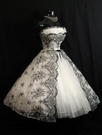 Vintage 1950's 50s Bombshell STRAPLESS Black White Metallic Floral Flocked Tulle Party Prom Wedding DRESS 复古小礼裙。曦 @晨曦小径