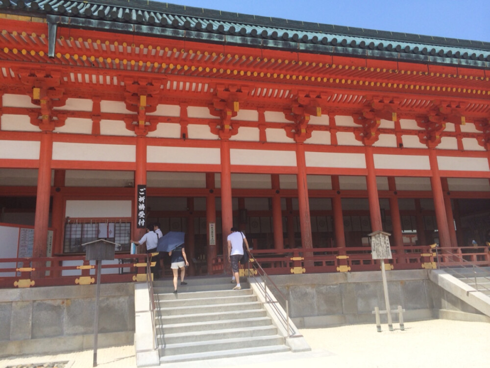 去了N个神社 都忘记哪家是哪家了。在京都