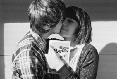 和他/她一定有一种特殊的缘分。