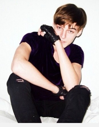 【姜年】Robbie Wadge