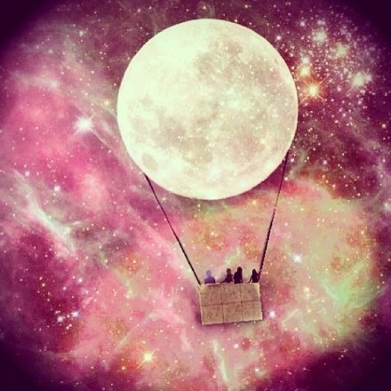 艺术家alijardine设计的童话感与现实世界融合的画面