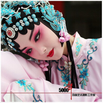 Beijing Opera。京剧。国剧。国粹。花旦。青衣。戏子。戏曲。妩媚。