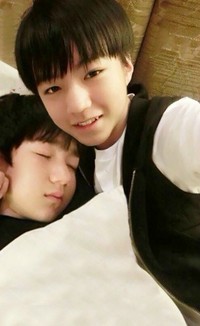 TFBOYS源源小凯