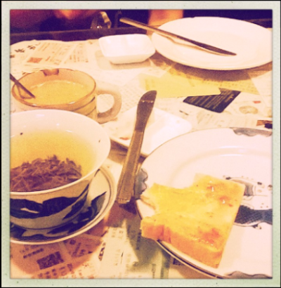 吐司、茶&amp;amp;咖 breakfast