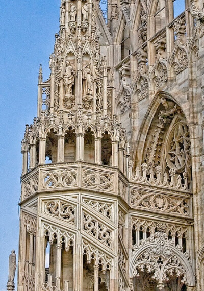 Duomo, Milan, Italy Cathedral 楼梯