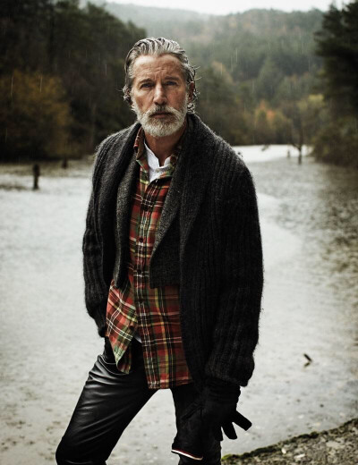 Aiden Shaw。