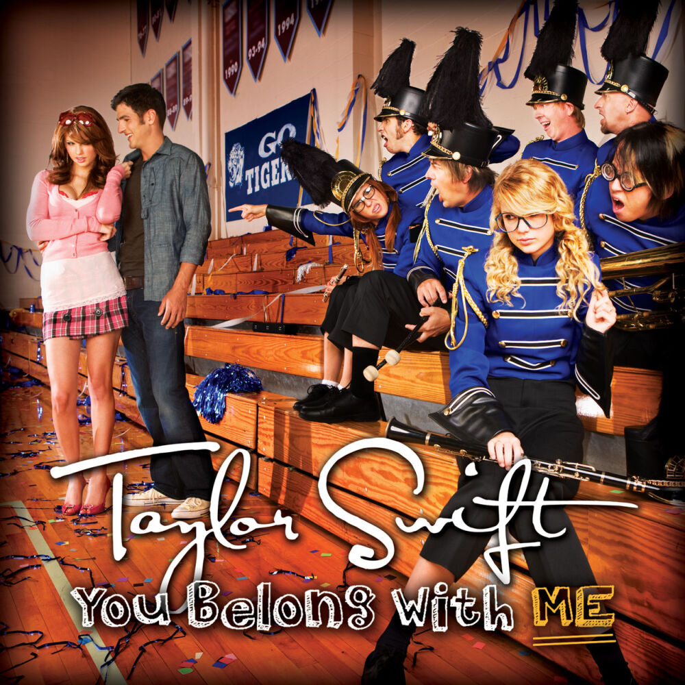 You Belong With Me》是一首由乡村音乐青年女歌手Taylor Swift演唱的乡村流行歌曲，收录自她的第二张录音室专辑《Fearless》。这首歌得到了媒体褒贬不一的评论：虽然有些人称赞音乐的旋律结构，但也有人批评歌词字母平淡无奇。《You Belong With Me》在澳大利亚的图表达到前十名，在加拿大，新西兰和美国取得了商业上的成功。