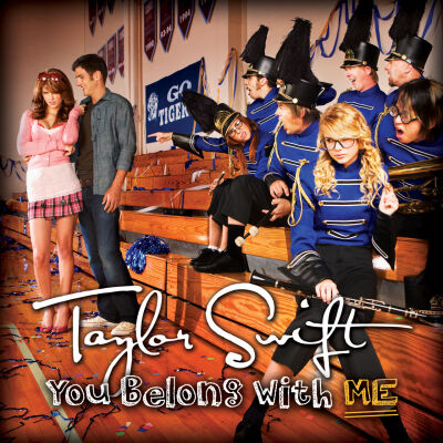 You Belong With Me》是一首由乡村音乐青年女歌手Taylor Swift演唱的乡村流行歌曲，收录自她的第二张录音室专辑《Fearless》。这首歌得到了媒体褒贬不一的评论：虽然有些人称赞音乐的旋律结构，但也有人批评歌词字母…