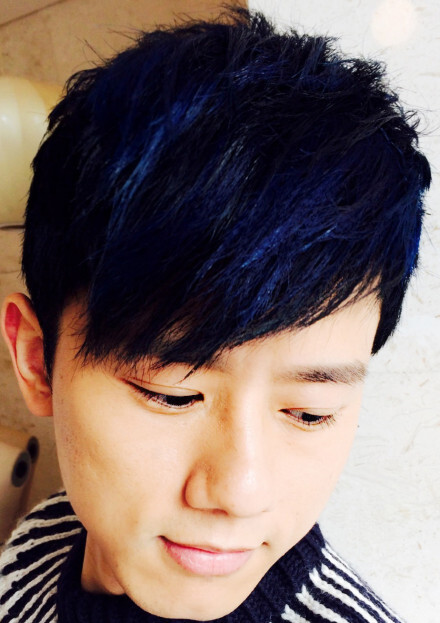 我就是喜欢张杰，你咬我啊。