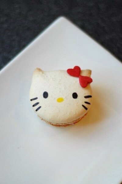 Hello Kitty 马卡龙