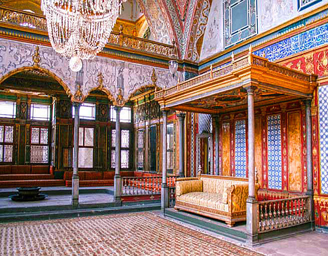 托普卡帕故宫(Topkapi Palace)——土耳其伊斯坦布尔。