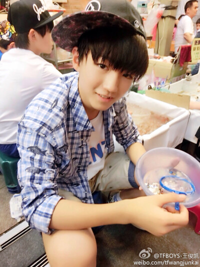 TFBOYS-王俊凯20140815