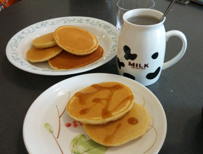 不做早餐会饿死 pancakes+芝麻糊