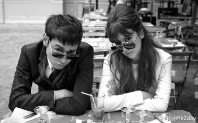 这是姜栋元和宋慧乔，觉得很适合做情侣头像