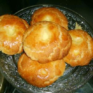 赖桃酥（分享来自东盟网www.asean168.com）做法：特粉13.45公斤熟粉3.3公斤麻油8.6公斤瓜元7公斤玫瑰1.7公斤桃仁1.7公斤川白糖12.3公斤芝麻1公斤樱桃0.8公斤饴糖0.35公斤小苏打0.12公斤.