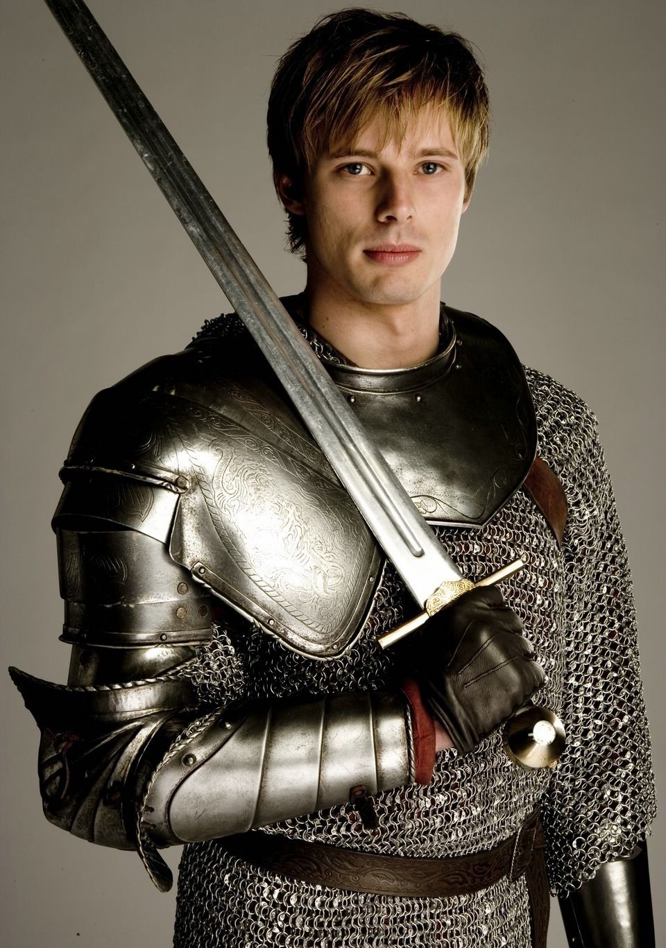 布莱德利·詹姆斯 Bradley James