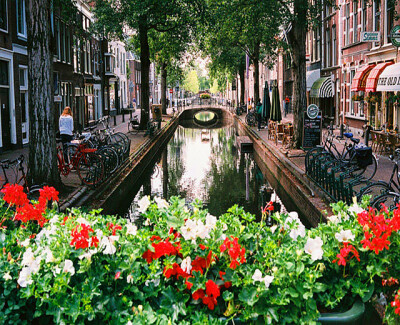 豪达是典型的荷兰古老小镇。