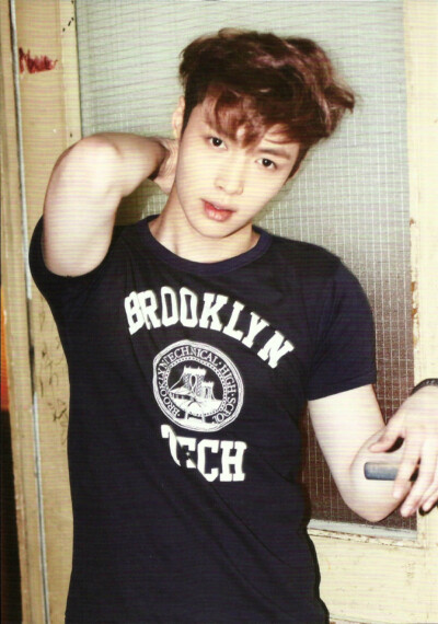 EXO 德国写真「DIE JUNGS」