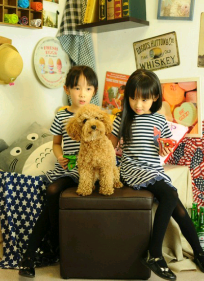 双胞胎涵涵露露