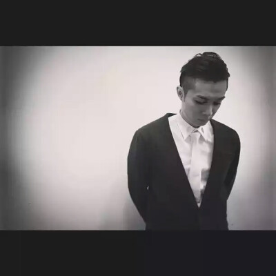 Pakho Chau ♥