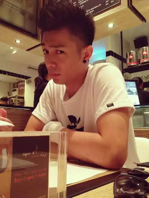 Pakho Chau ?