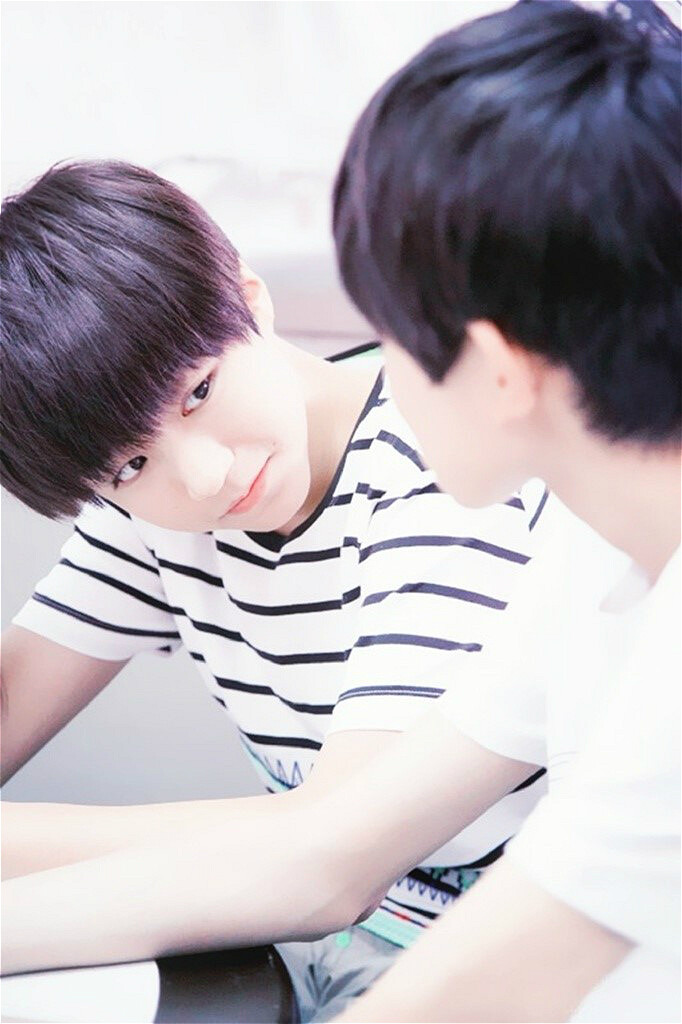 爱奇艺偶像手记大哥对源源的关心我们看在眼里洞在脑里qvq