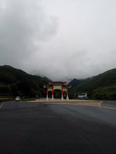 黄山北大门。