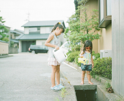 日本小姐妹