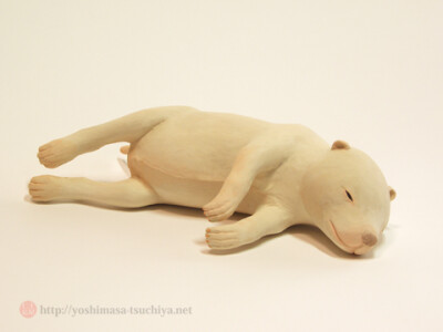 子犬 2005 H9cm W29cm D18cm 檜、水晶、彩色