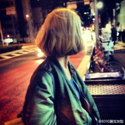 爱生活。爱短发。