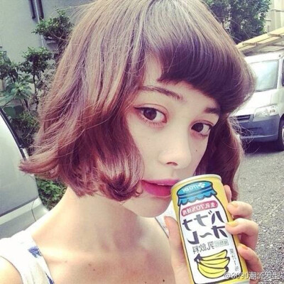 爱生活。爱短发。