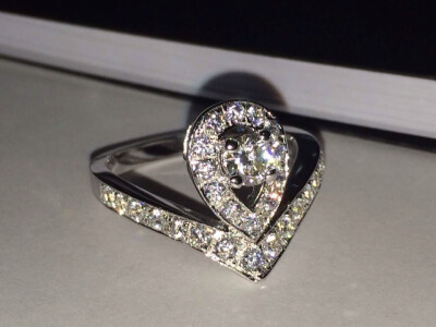 尚美单臂王妃款钻戒