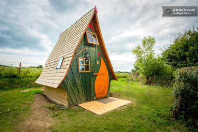 天马行空的旅行住宿。Helston, 英格兰, 英国。（图片来自@Airbnb）