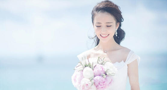 佟丽娅陈思诚今日大婚 唯美婚纱照曝光