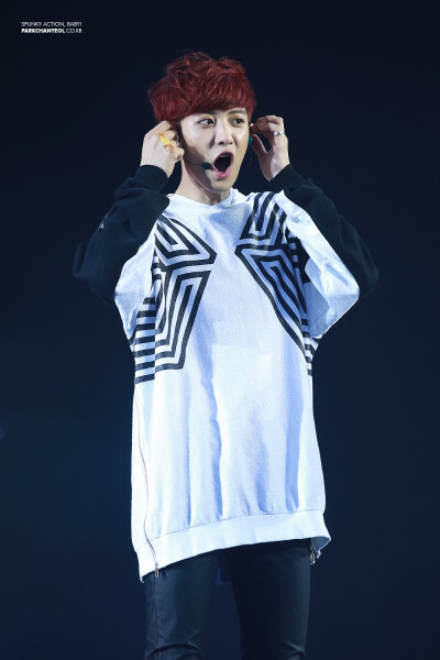 灿烈#壁纸#皮肤#140601-140602 EXO THE LOST PLANET 一巡香港场[大图点击图片]