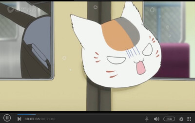 让你偷渡 这下好了吧 被车门夹了吧