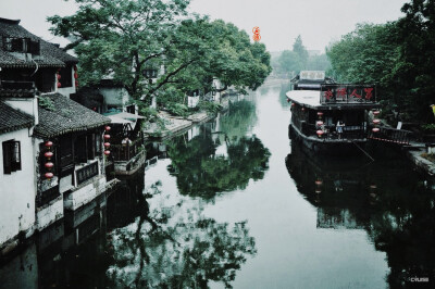 天晴在等烟雨，而我在等你