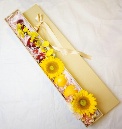 水果鲜花枪炮礼盒 —珠海花宫坊 http://shop108412070.taobao.com