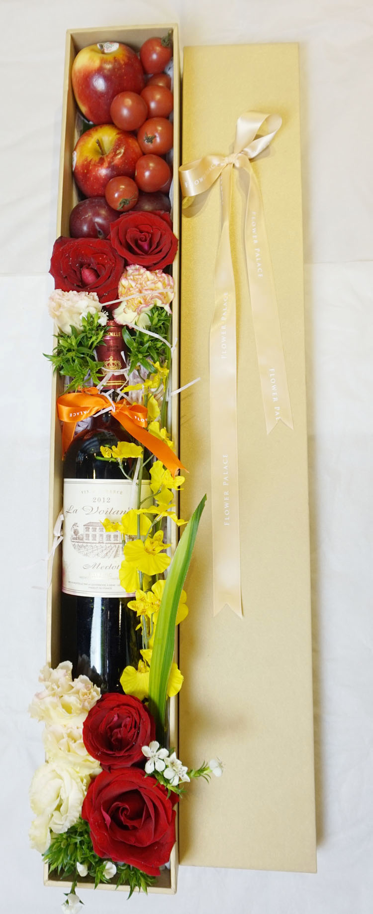 红酒水果鲜花枪炮礼盒 —珠海花宫坊 http://shop108412070.taobao.com