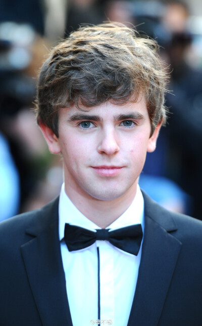 Freddie Highmore