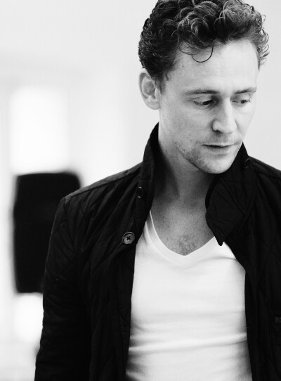 Tom Hiddleston