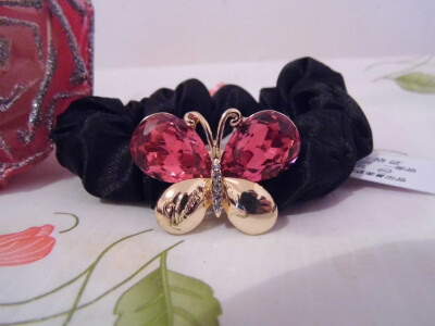 超好看的发绳的哦。包装很精美！