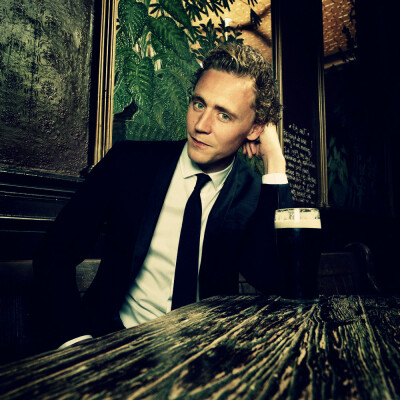 抖森 tom hiddleston 汤姆·希德勒斯顿