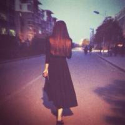 Y.女生头像 忘了把忘了把